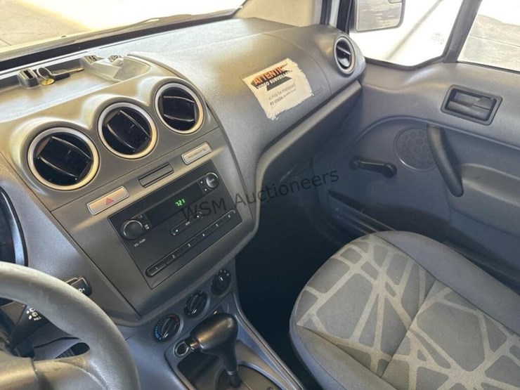2012-ford-transit-connect-image-23