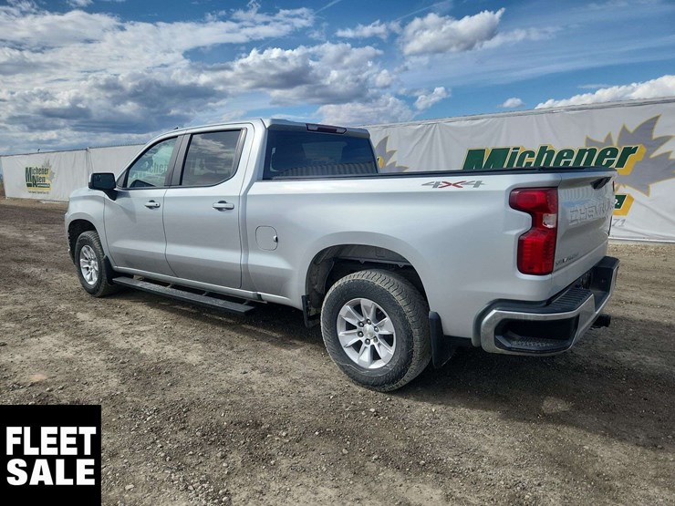 2021-chevrolet-silverado-1500-image-3