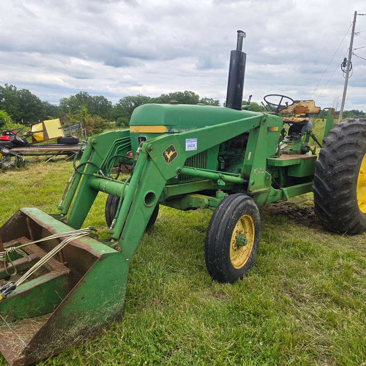 JOHN DEERE 2840