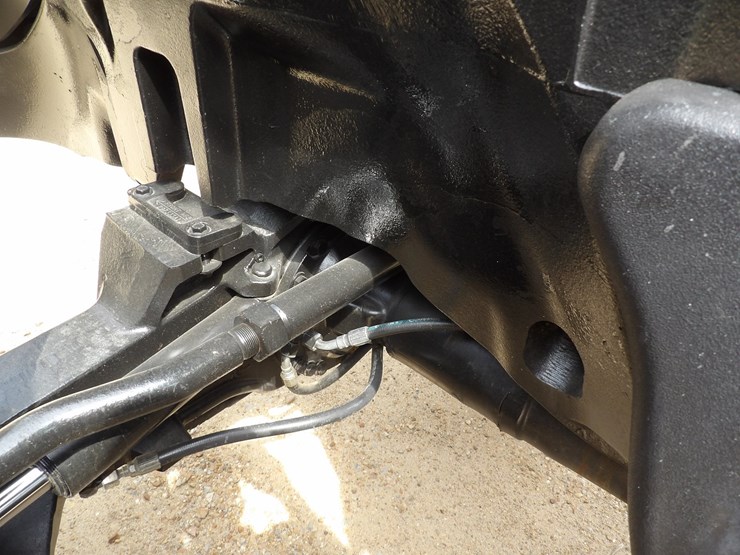 case-ih-mx270-image-27