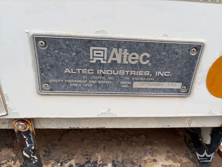 2005-international-durastar-4300-image-31
