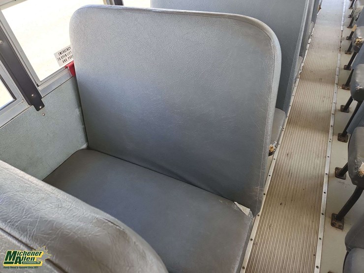2011-ic-bus-ce-image-24