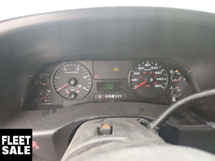 2006-ford-f550-image-28