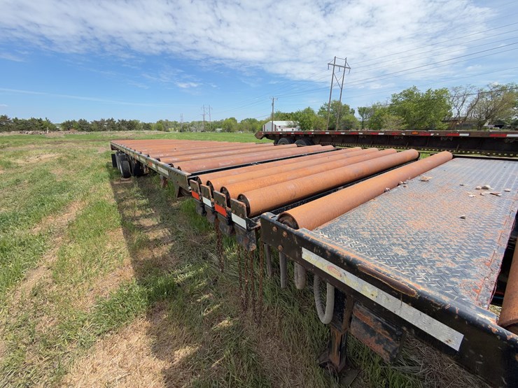 2015-precision-truss-extendable-trailer-image-22