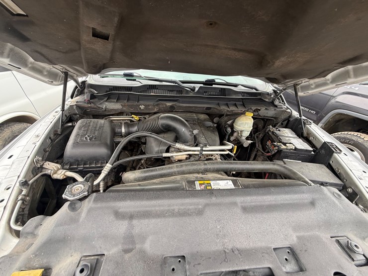 2013-dodge-ram-1500-image-30