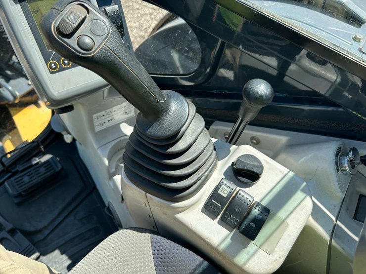 deere-50g-image-24