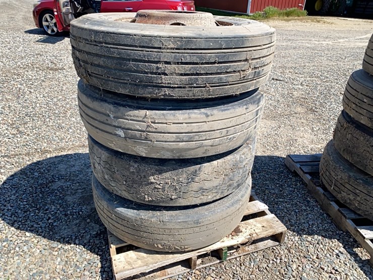 name-4---295/75r22.5-rims-and-tires-image-1