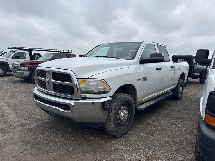 2012-dodge-ram-2500-image-1