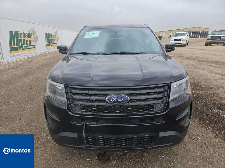 2019-ford-explorer-image-6