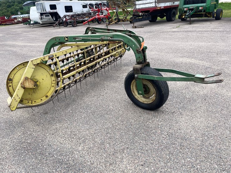 john-deere-660-image-2