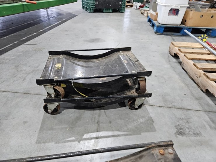 #6251-•-set-of-4-rolling-car-movers-image-6