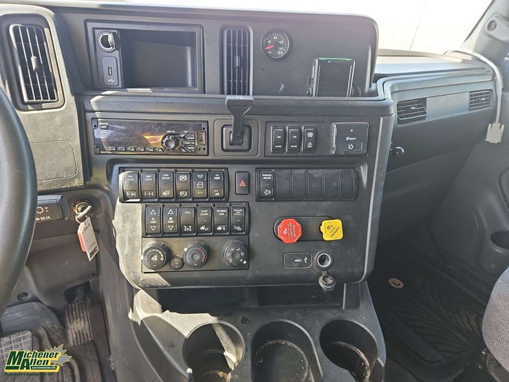 2019-international-lt-image-18