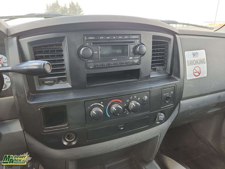 2009-dodge-ram-4500-image-14