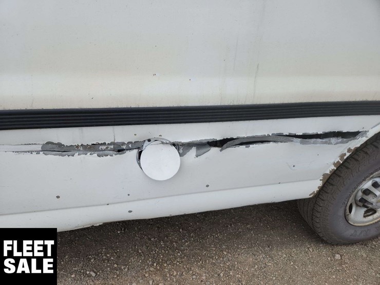 2007-chevrolet-express-3500-image-10