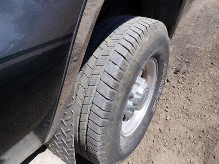2002-ford-f350-image-41
