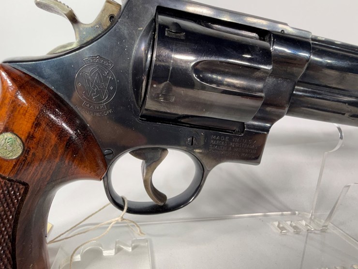 #60-•-smith-&-wesson-29-2-44mag-revolver-n330311-image-13