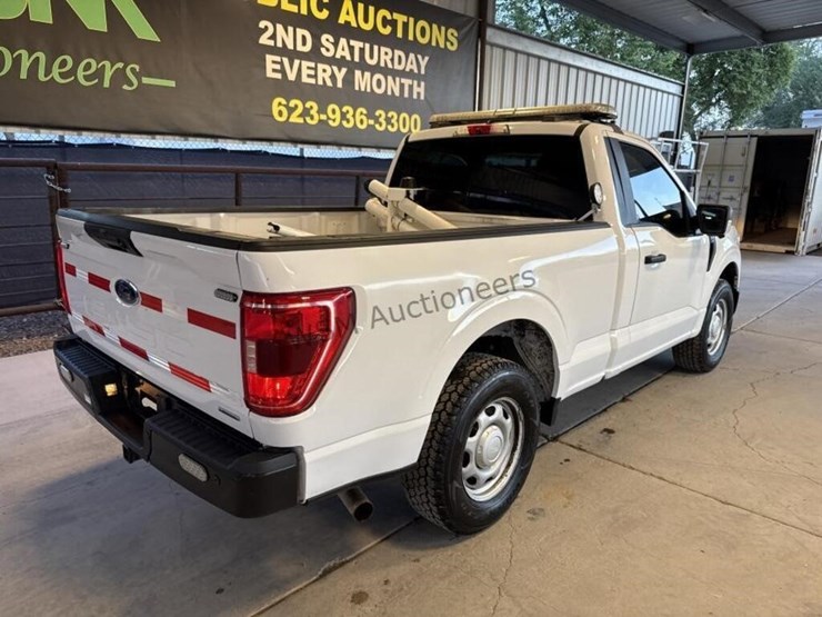 2021-ford-f150-image-8