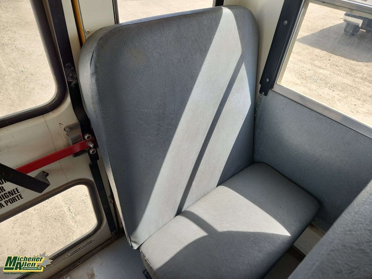 2011-ic-bus-ce-image-37