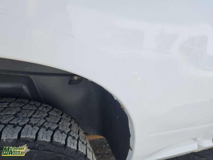 2014-dodge-1500-image-36