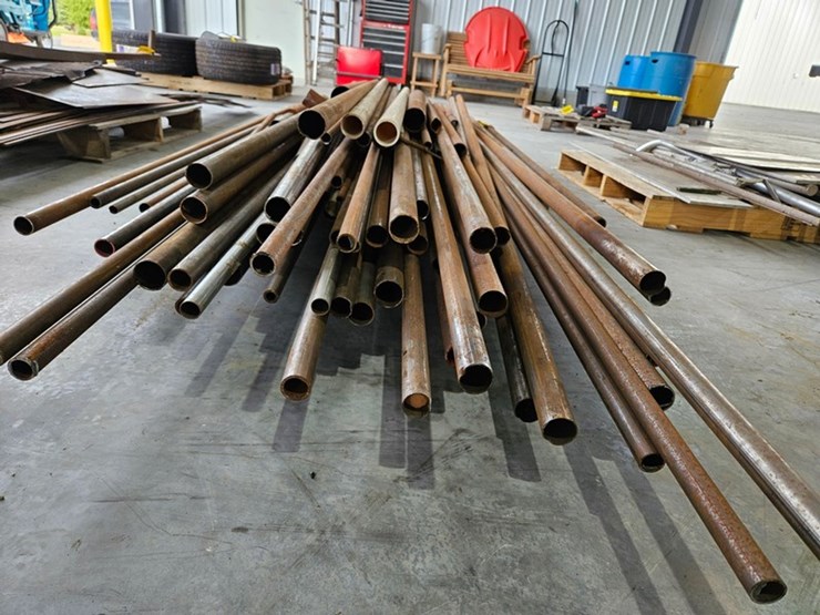 #6269-•-pallet-of-assorted-metal-pipes-image-7
