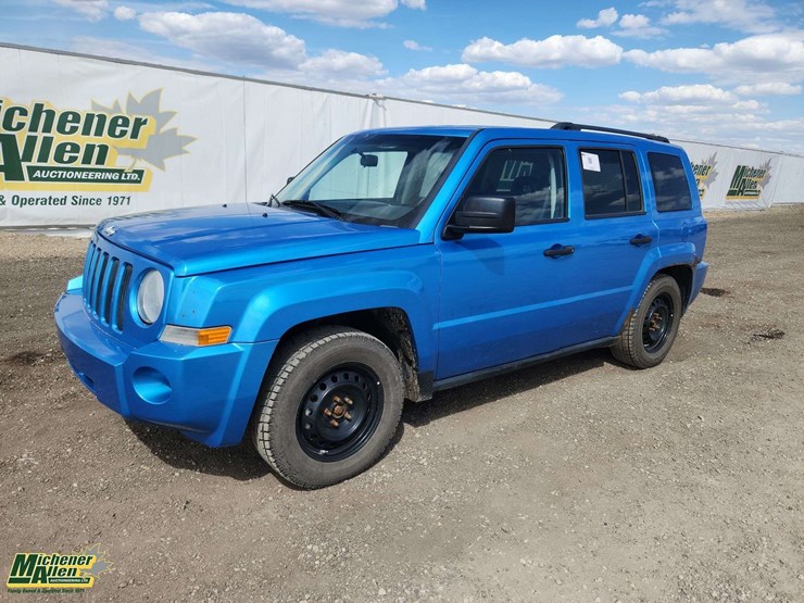 2008-jeep-patriot-image-1