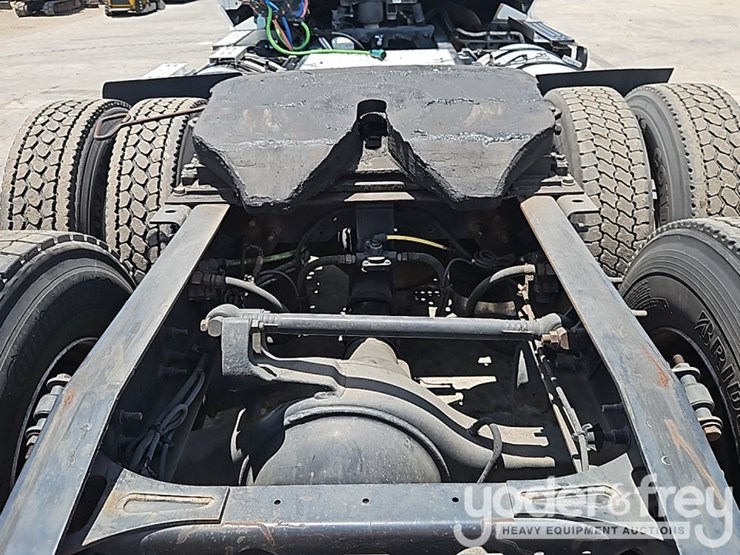 2019-international-lt-image-17