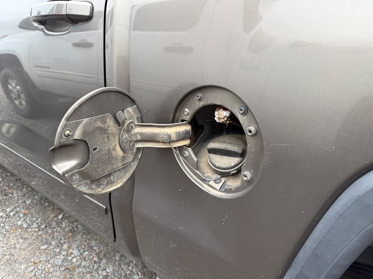 2015-gmc-1500-image-24