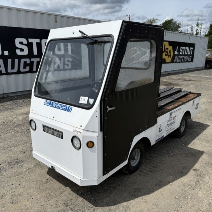 2019 Taylor-Dunn Bigfoot Electric Utility Cart