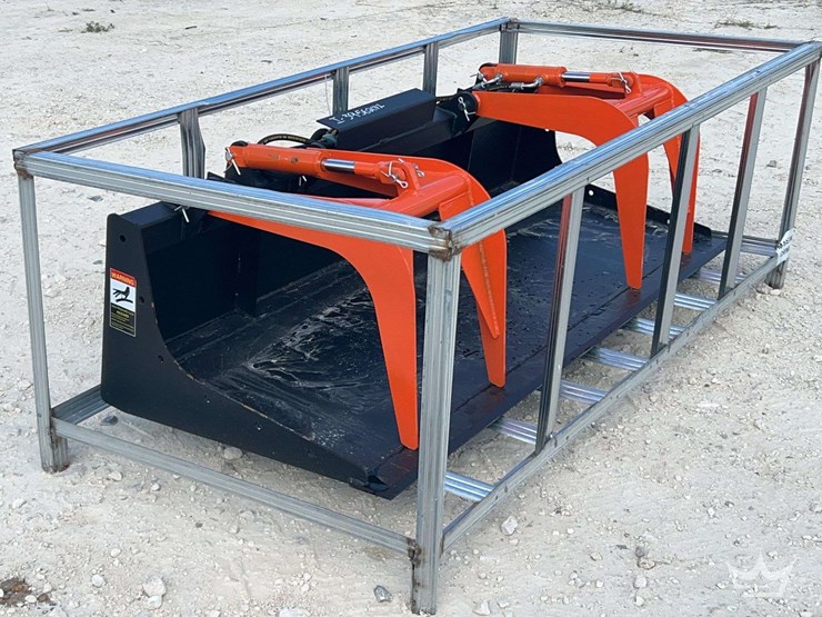 2026-pabreak-dual-cylinder-hydraulic-grapple-bucket-skid-steer-attachment-image-2