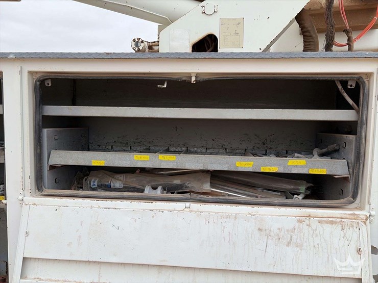 international-durastar-4300-image-39