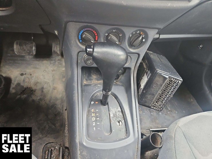 2012-ford-transit-connect-image-28