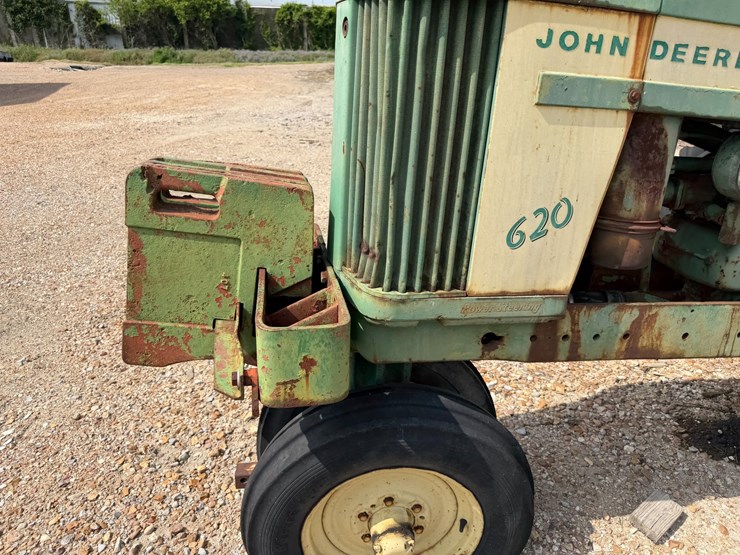 1957-john-deere-620-image-27