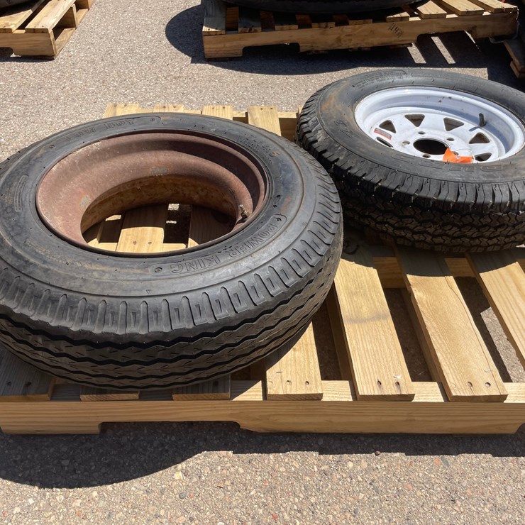 #8787 • (2) Trailer Tires