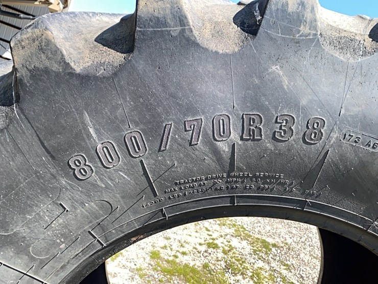 firestone-deep-tread-23-800/70r38-image-4