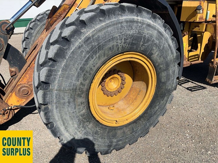 2008-caterpillar-924h-image-10
