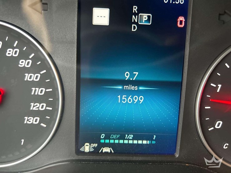 2021-mercedes-benz-sprinter-4500-image-7