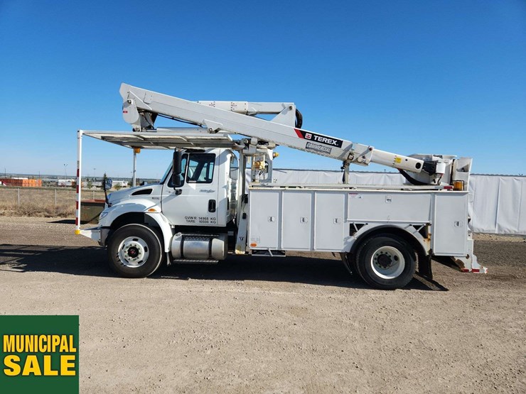 international-durastar-4300-image-34