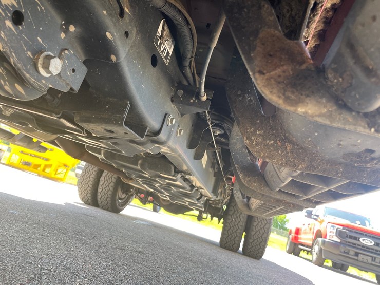 2020-ford-f350-xl-image-31