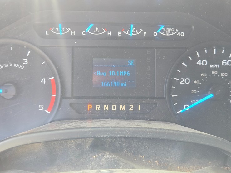 2017-ford-f550-image-45