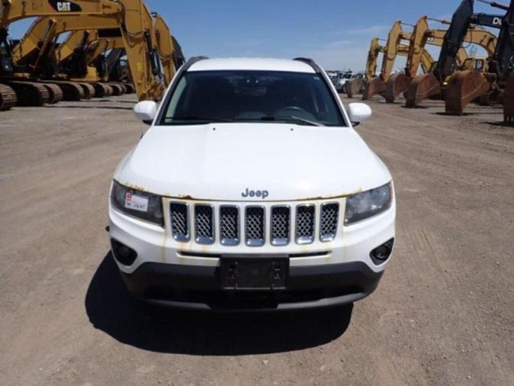 2016-jeep-compass-image-2