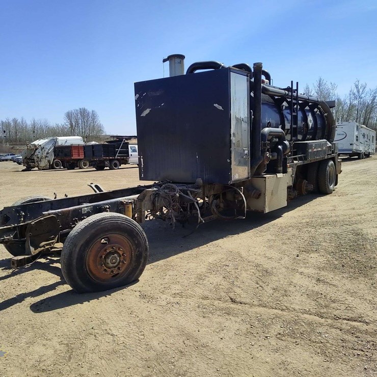 KENWORTH T880