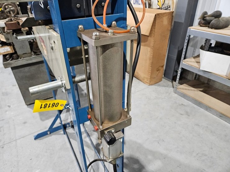 #6181-•-baileigh-industrial-50-ton-shop-press-image-16