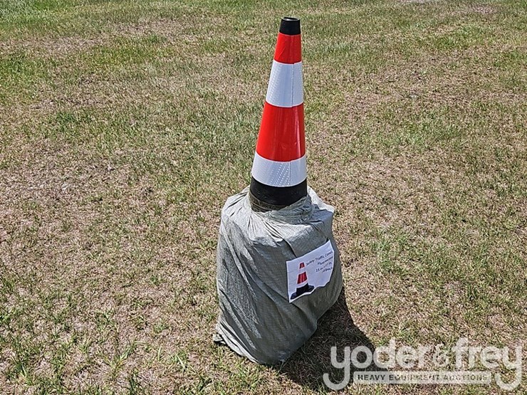 unused-fluorescent-safety-traffic-cones,-20-pieces-image-2