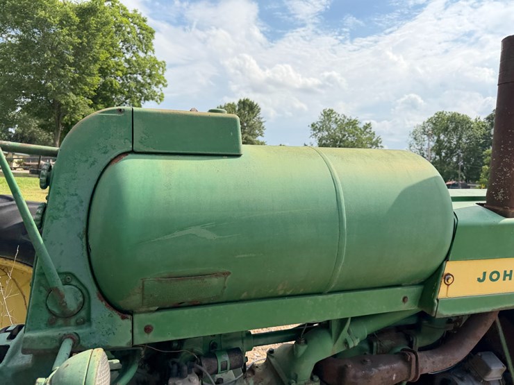 1957-john-deere-620-image-37