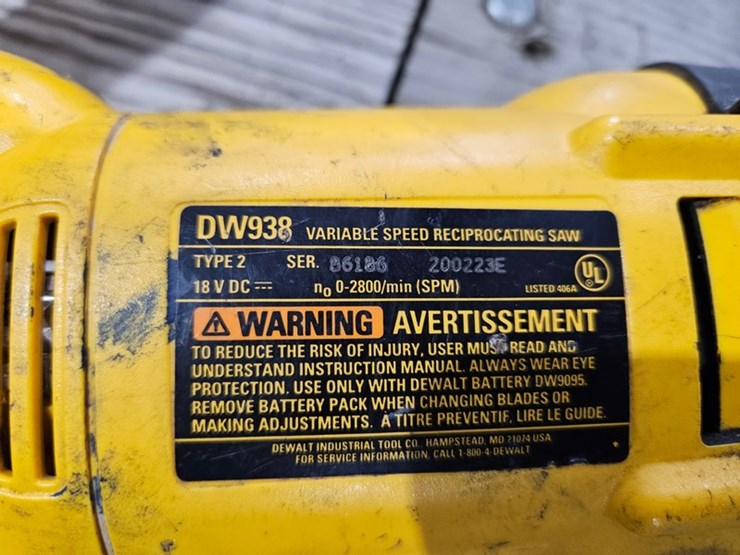 #6250-•-dewalt-18v-power-tools-and-batteries-image-4