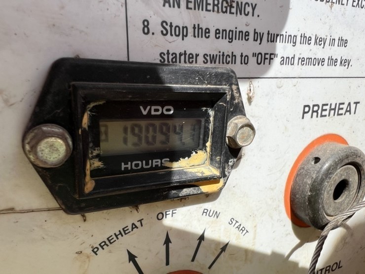 1997-multiquip-whisperwatt-25kva-towable-generator-image-23