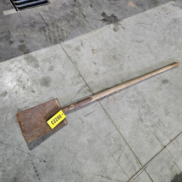 #6223 • Square Shovel