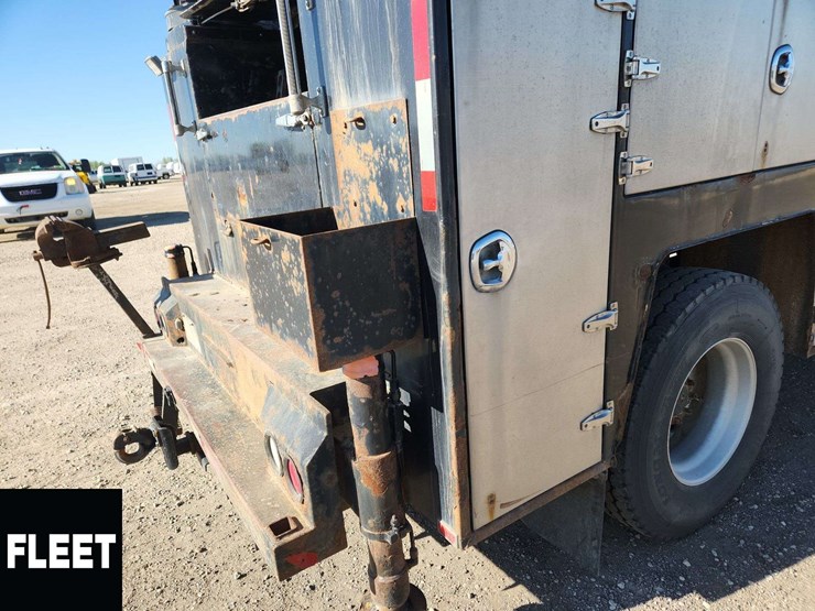2012-kenworth-t370-image-42