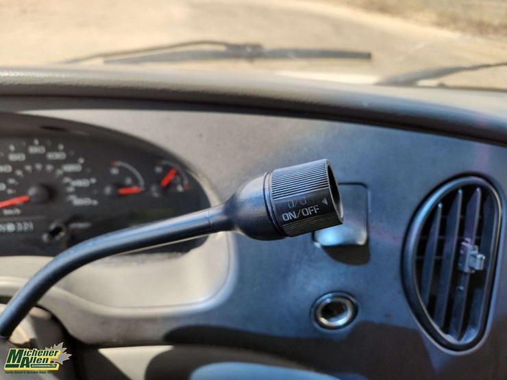 2008-ford-e350-image-40