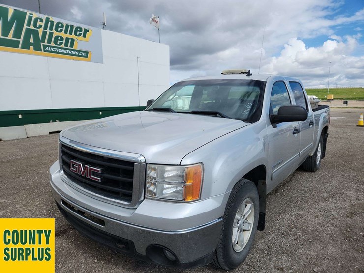2011-gmc-sierra-1500-image-1